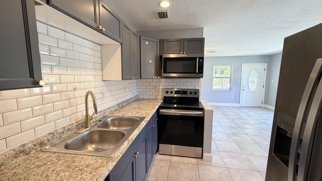 607 N 19th Street, Fort Pierce