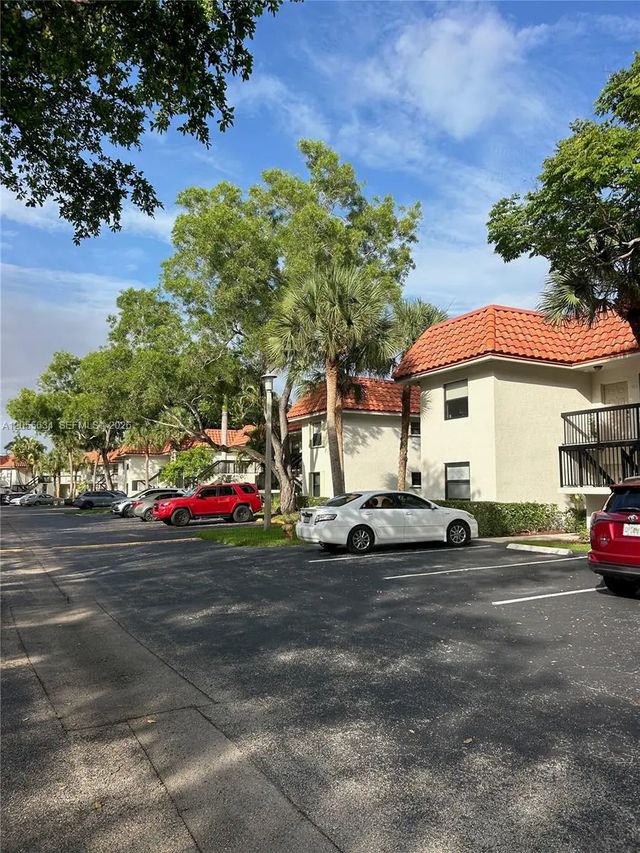2 of 18 - 15710 E Waterside Circle #203, Sunrise, FL
