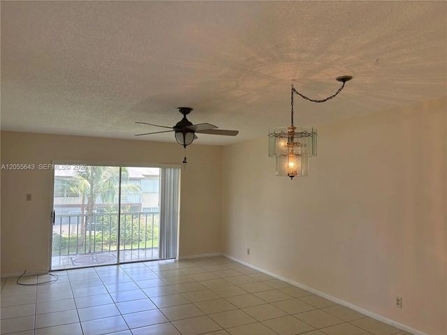 5 of 19 - 7305 Nw 4th Place #201, Margate, FL