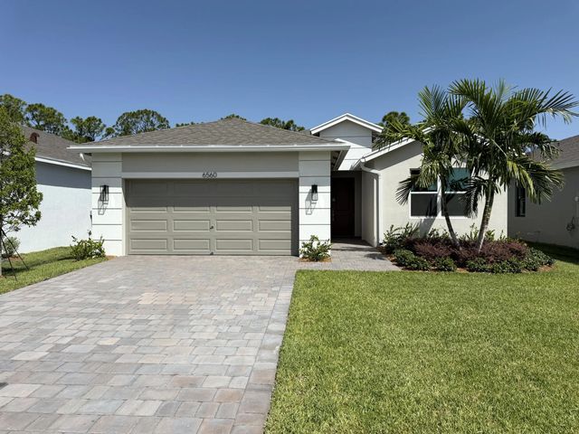 6560 Se Park Trace Drive, Stuart