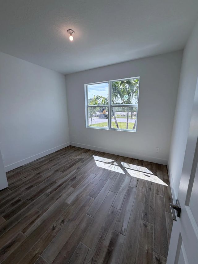 4 of 15 - 6560 Se Park Trace Drive, Stuart, FL
