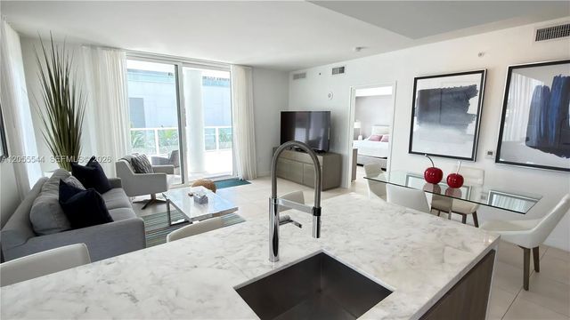 3 of 60 - 401 N Birch Road #415, Fort Lauderdale, FL