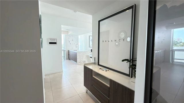 5 of 60 - 401 N Birch Road #415, Fort Lauderdale, FL