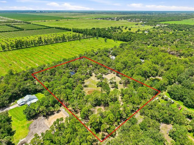 6413 S Header Canal Road, Port St. Lucie