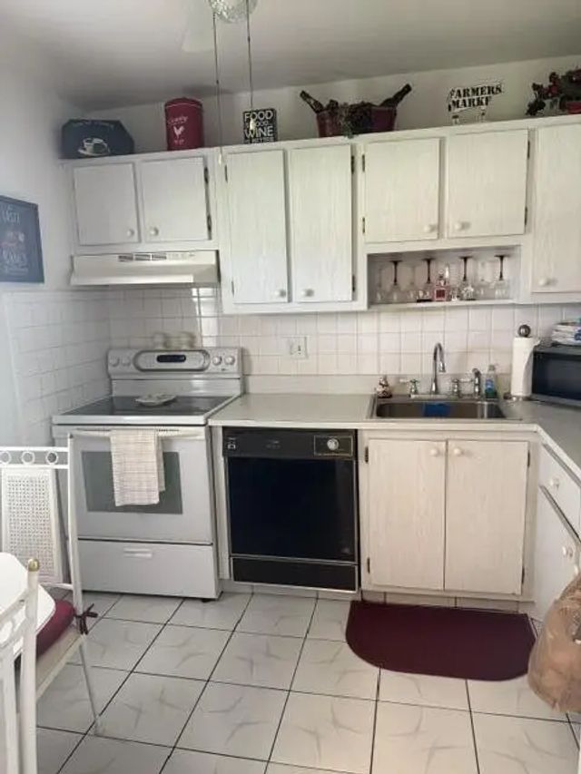 3 of 12 - 7205 W Atlantic Boulevard #106, Margate, FL