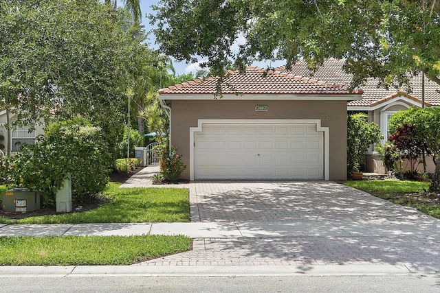2901 E Aragon Boulevard #1, Sunrise