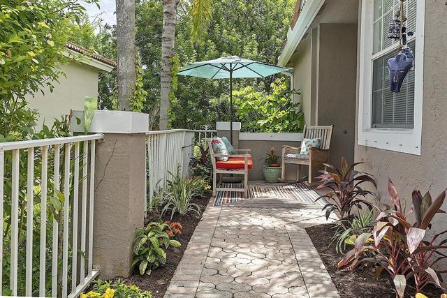 4 of 53 - 2901 E Aragon Boulevard #1, Sunrise, FL