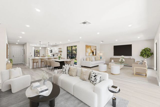 51 Stratford Lane W #b, Boynton Beach