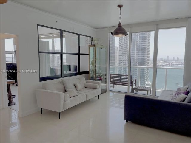 5 of 23 - 31 Se 5th Street #3712, Miami, FL