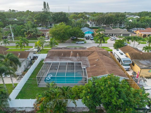 2 of 70 - 4421 Nw 2nd Court, Coconut Creek, FL