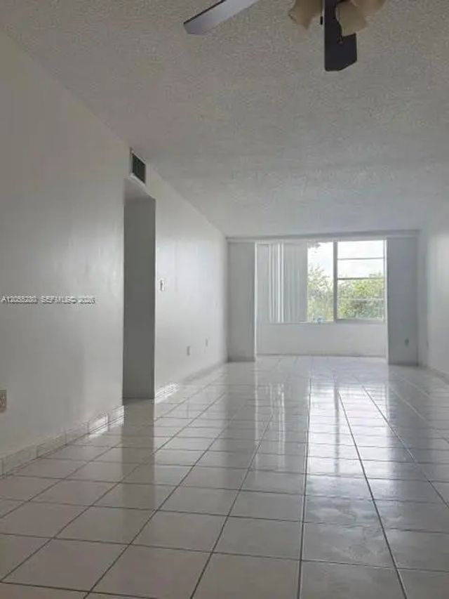 3 of 20 - 7345 W 4th Avenue #404, Hialeah, FL