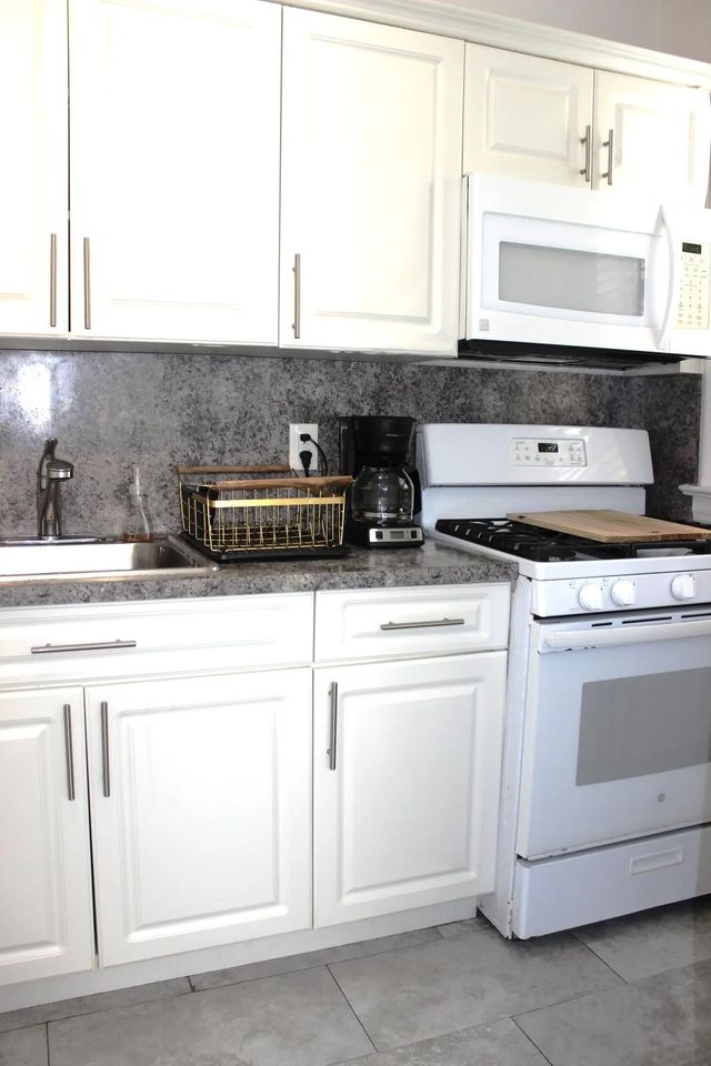 5 of 11 - 900 16th Street #204, Miami Beach, FL