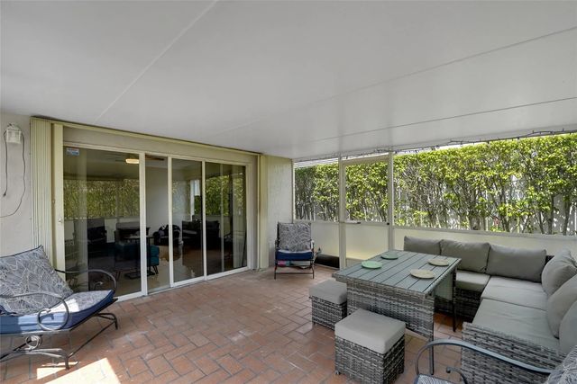 4 of 5 - 222 Nw 48th Avenue, Deerfield Beach, FL
