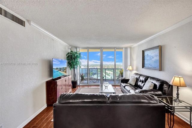 5 of 59 - 2501 S Ocean Drive #1628, Hollywood, FL