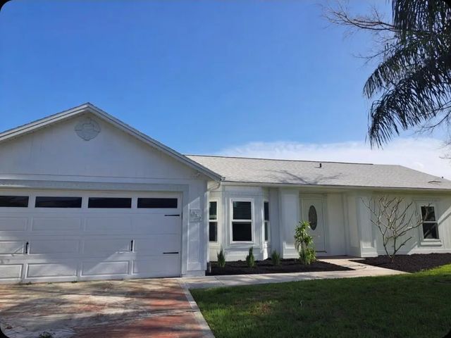 1032 Sw Mataro Avenue, 