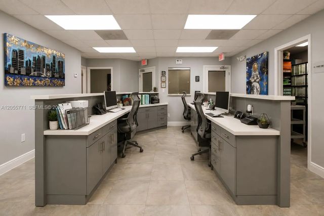 5 of 32 - 555 Biltmore Way #205, Coral Gables, FL