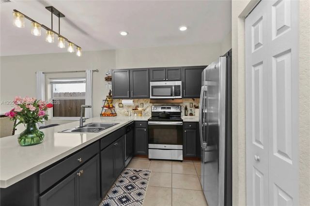 5 of 35 - 3124 Se 2nd Drive, Homestead, FL