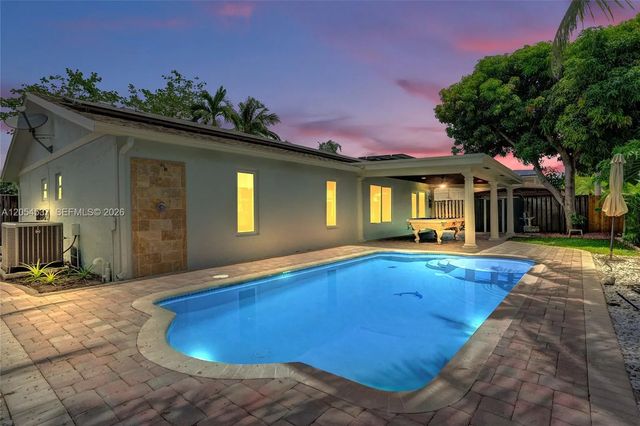 3946 Nw 1st Drive, Deerfield Beach