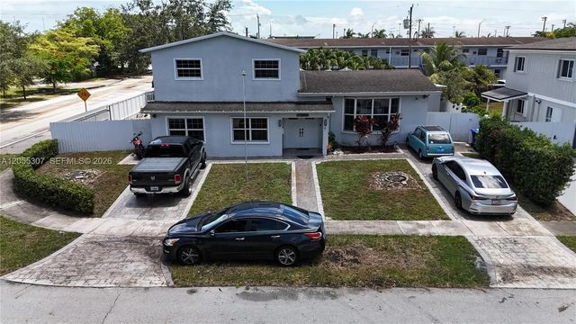 7400 Nw 1st Court, Pembroke Pines