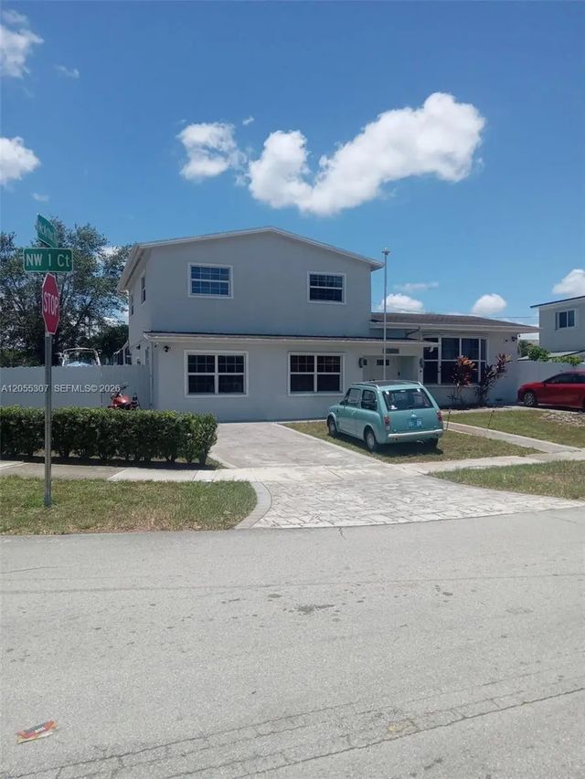 4 of 49 - 7400 Nw 1st Court, Pembroke Pines, FL