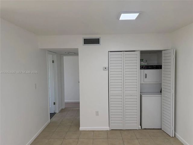 5 of 20 - 7195 Nw 179th Street #211, Hialeah, FL