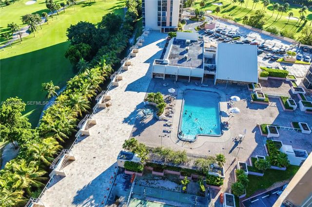 2 of 25 - 20379 W Country Club Drive #433, Aventura, FL