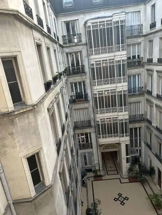 4 of 13 - 10 Bis Avenue De Lane #grand Armee Paris Xvii, Franc, , 