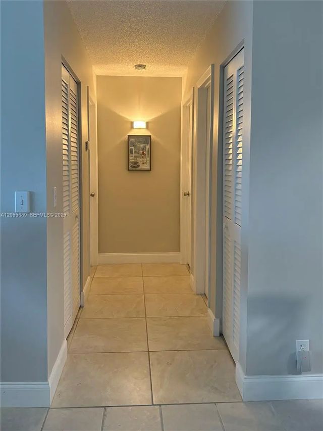4 of 14 - 306 Circle Drive S #203, Boynton Beach, FL