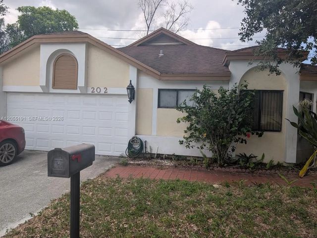 202 Maddy Lane, North Lauderdale