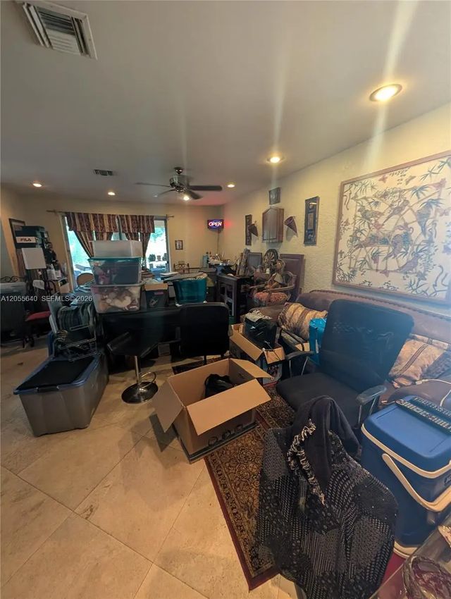 5 of 34 - 7820 Nw 83rd Street, Tamarac, FL
