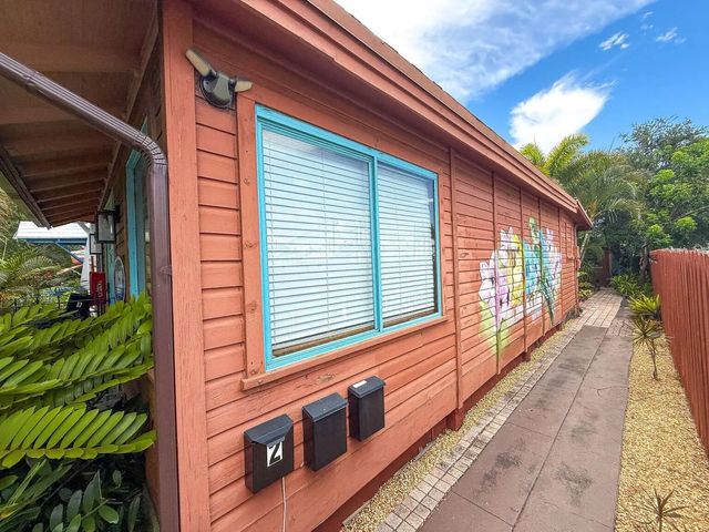 5 of 12 - 17 S L Street, Lake Worth Beach, FL