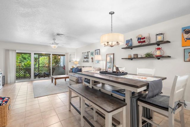 2116 Ne 44th Street, Lighthouse Point