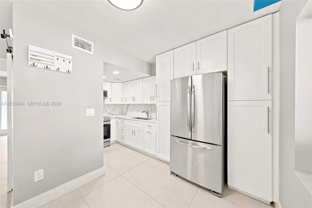 3 of 48 - 5255 W 26th Court #803, Hialeah, FL
