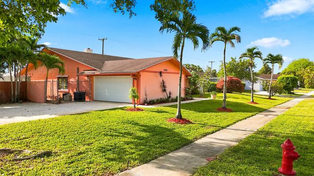 3 of 67 - 3768 Pinehurst Drive, Lake Worth, FL