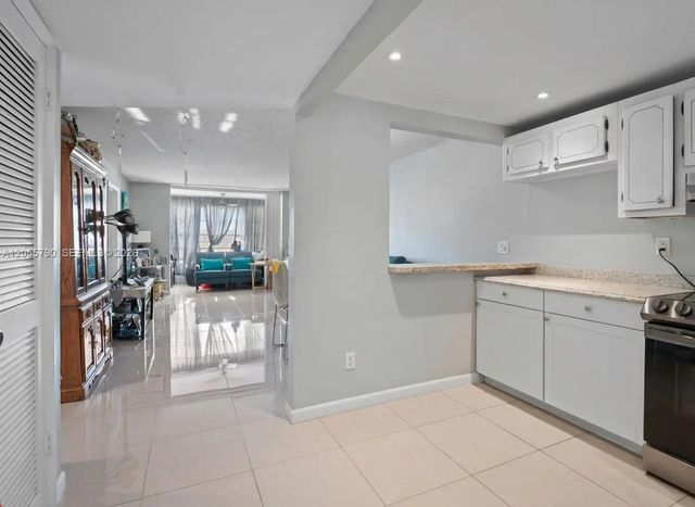 2 of 24 - 8600 Sunrise Lakes Boulevard #201, Sunrise, FL