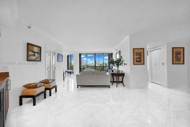5 of 141 - 3000 Island Boulevard #505, Aventura, FL
