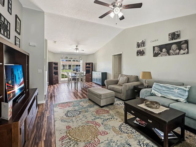 5 of 33 - 5209 Eagle Drive, Fort Pierce, FL