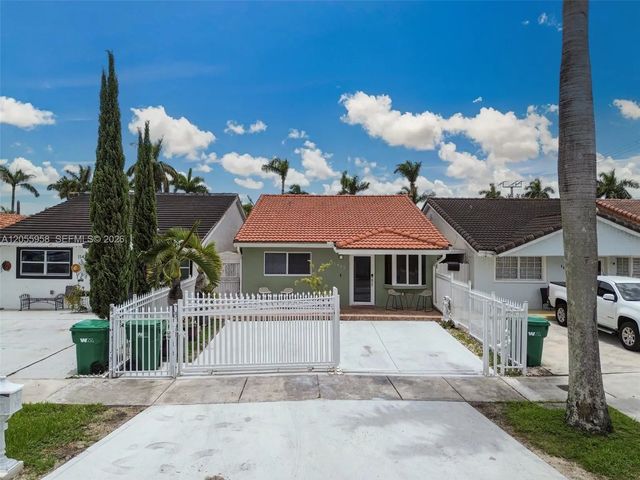11425 Nw 88th Court, Hialeah Gardens