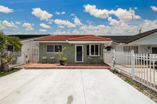 4 of 46 - 11425 Nw 88th Court, Hialeah Gardens, FL
