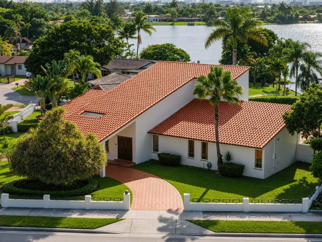 2 of 85 - 1110 Sw 97th Avenue, Miami, FL