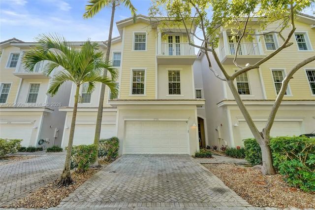 5 of 60 - 2726 Old Florida Trail, Wilton Manors, FL