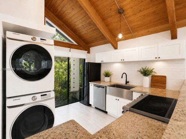 4 of 18 - 6870 Nw 30th Avenue, Fort Lauderdale, FL