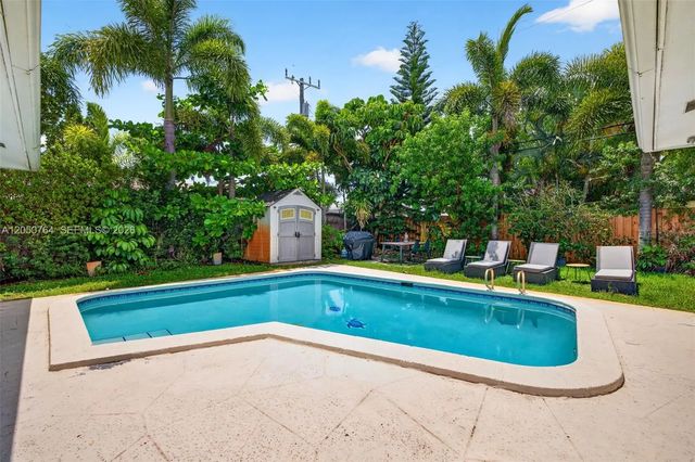 3 of 42 - 1750 Ne 56th Street, Fort Lauderdale, FL