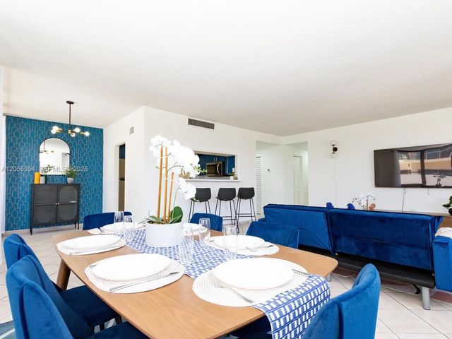 5 of 36 - 3505 S Ocean Drive #305, Hollywood, FL