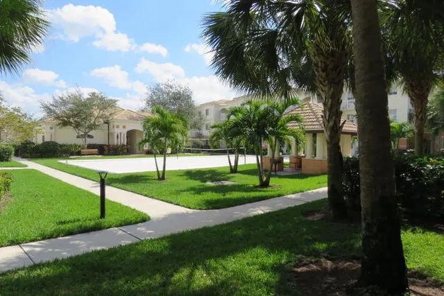 5 of 33 - 9857 Baywinds Drive #9112, West Palm Beach, FL