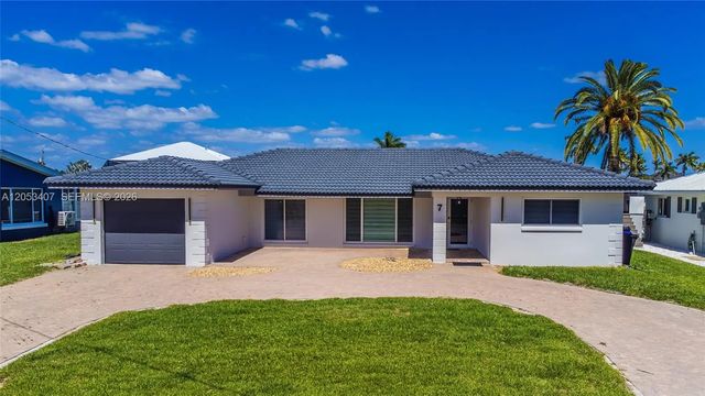 4 of 33 - 7 Fairview Boulevard, Fort Myers, FL