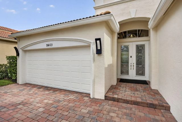 4 of 67 - 9469 Via Elegante, Wellington, FL