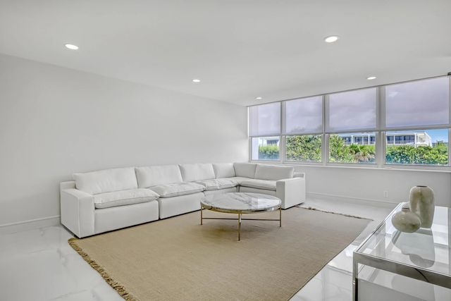 5 of 36 - 2295 S Ocean Boulevard #321, Palm Beach, FL