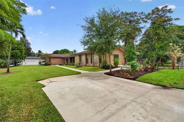 4 of 50 - 13680 Sw 26th Street, Davie, FL