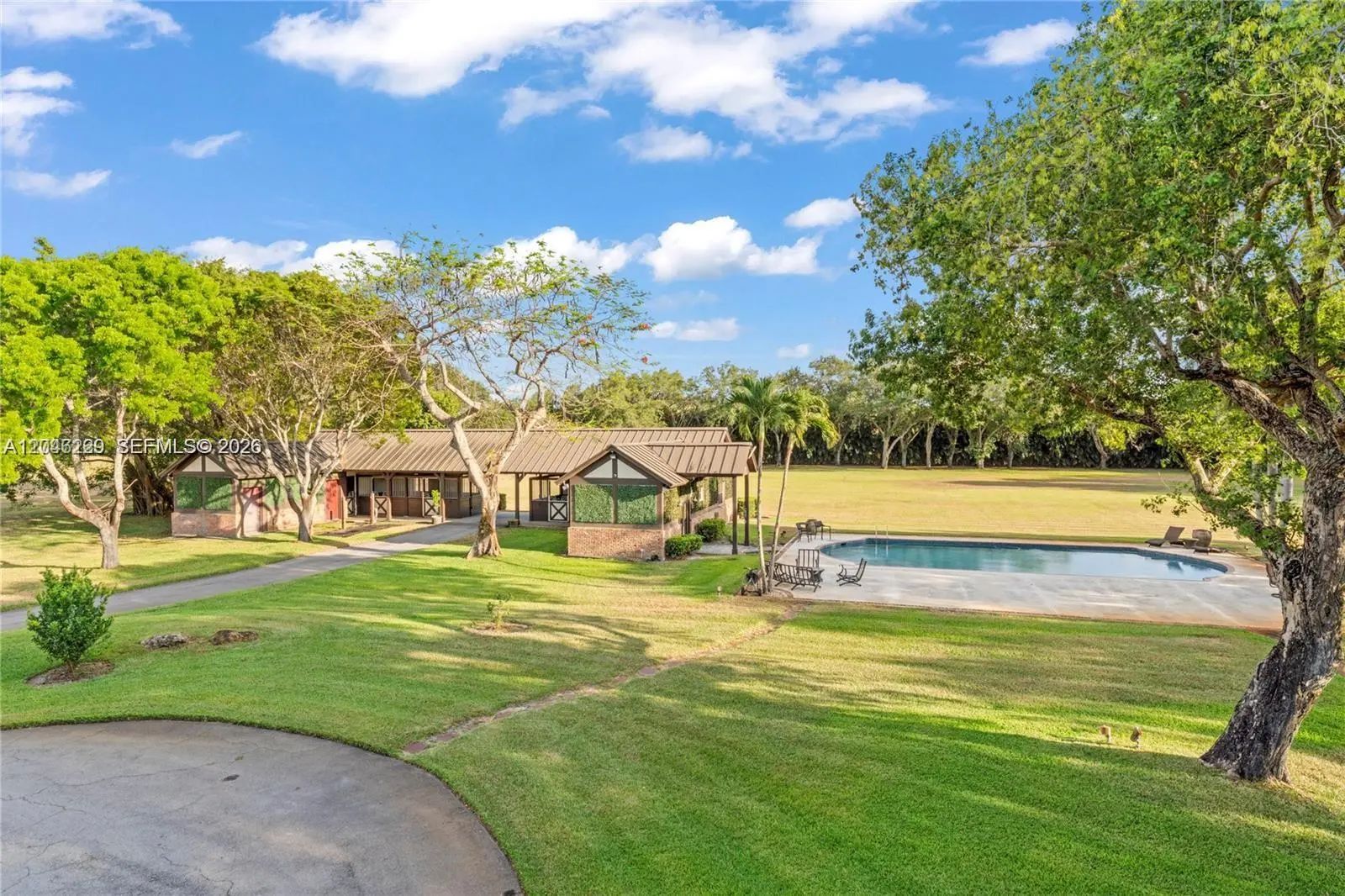 8705 Surrey Lane, Boca Raton, FL, 33496